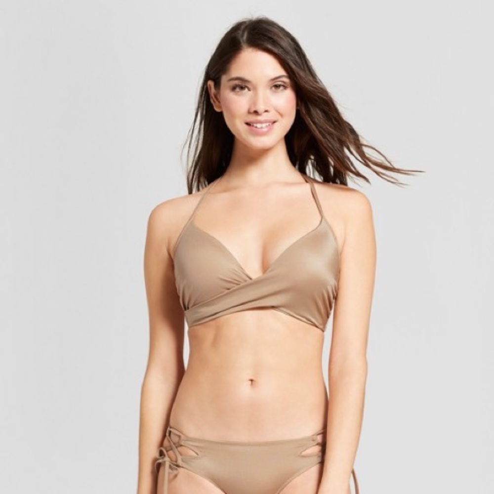 32 DD Shade & Shore “Dream” top swimsuit